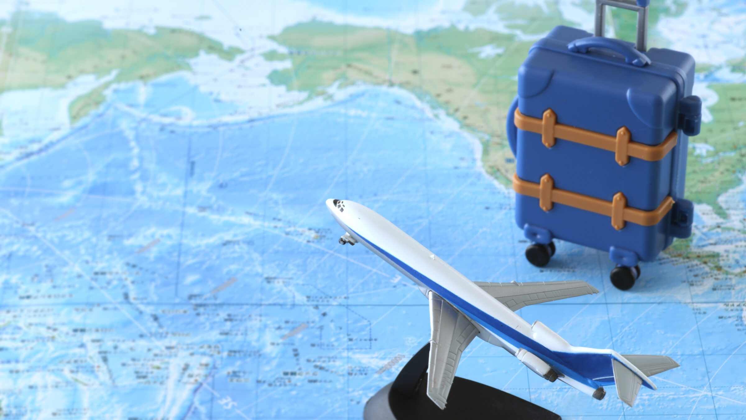 カナダ留学準備にエージェント、英語学習、格安航空券