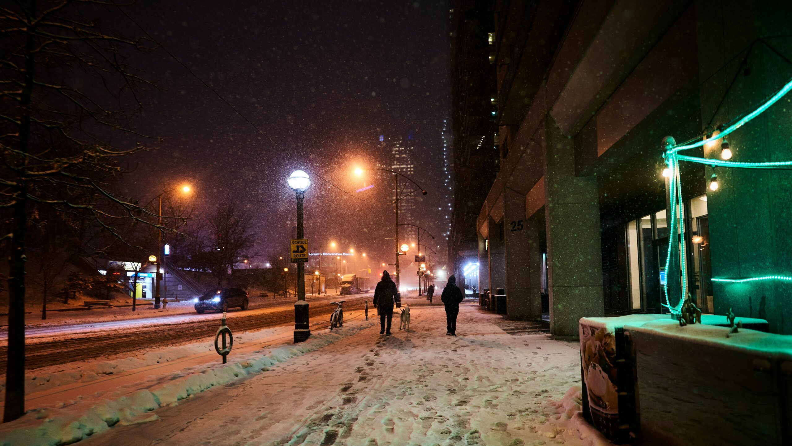 極寒のウィニペグの夜
