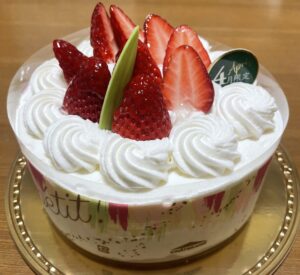 義母から頂いたバースデーケーキ